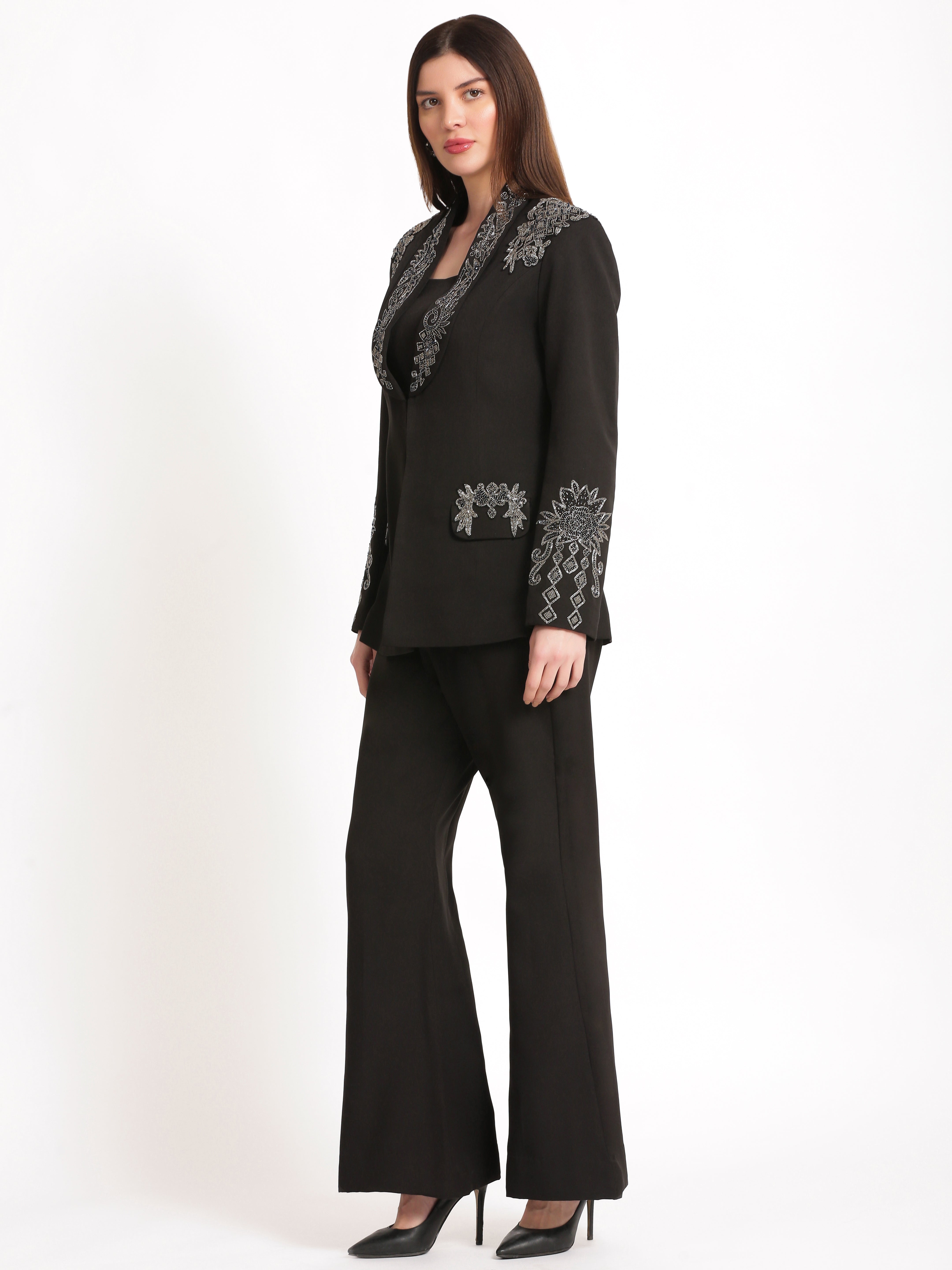 embroidered-elegance-blazer-set